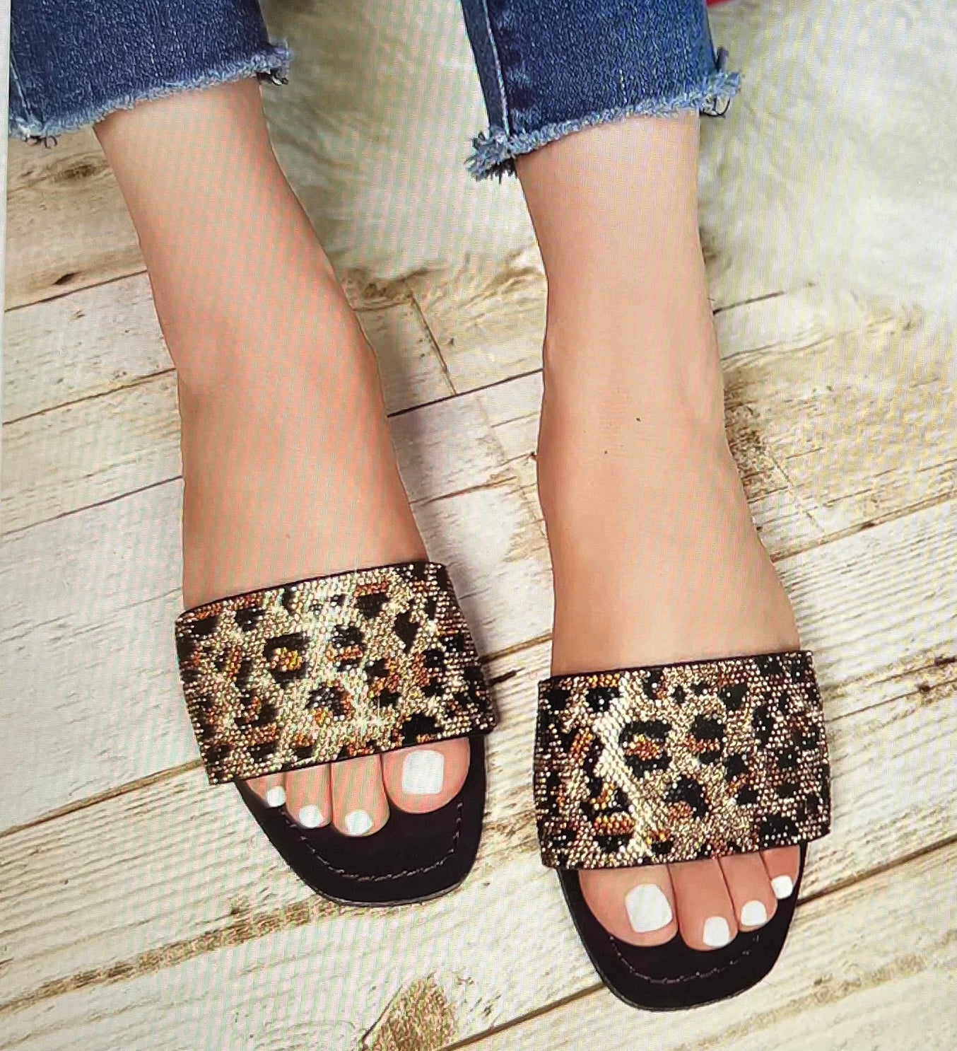 Rhinestones Flat Sandals